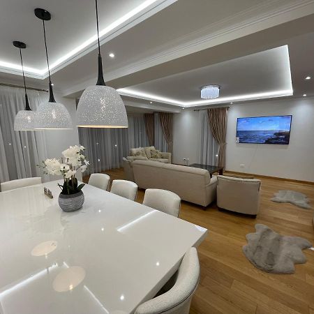 Sunny House Villa Сучеава Екстериор снимка