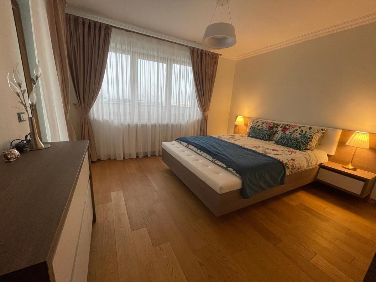 Sunny House Villa Сучеава Екстериор снимка