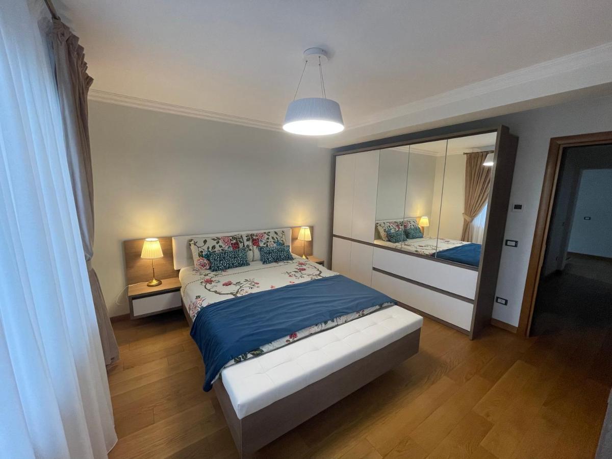 Sunny House Villa Сучеава Екстериор снимка