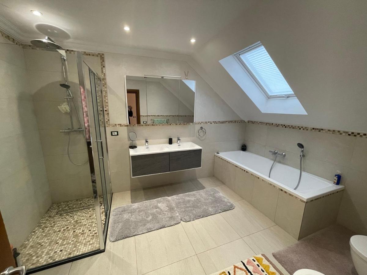Sunny House Villa Сучеава Екстериор снимка
