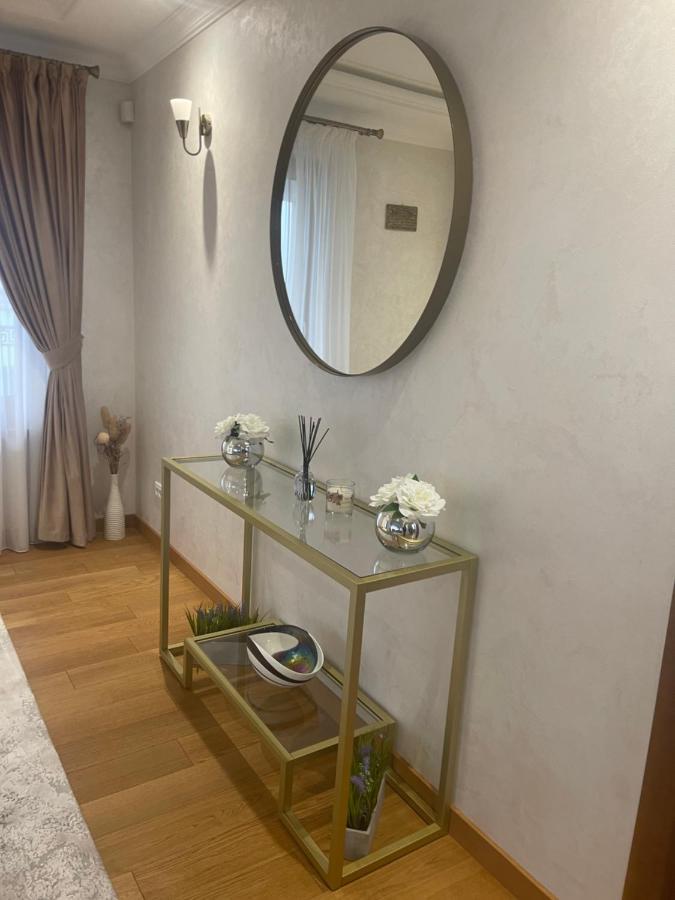 Sunny House Villa Сучеава Екстериор снимка