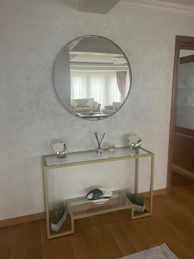 Sunny House Villa Сучеава Екстериор снимка